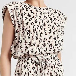 EXPRESS Leopard Cropped Padded Shoulder Top; Goid Condition; Size Large